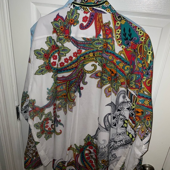2 Robert Graham button ups 2xl & 3xl - Picture 5 of 13